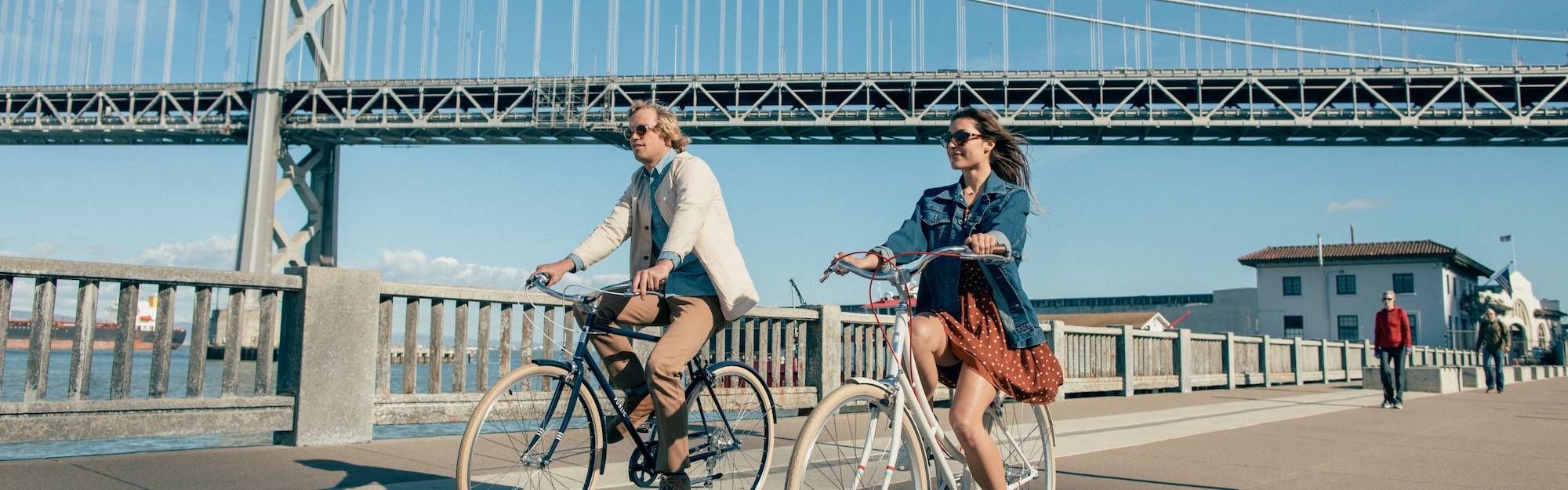 Go sight seeing on Public Dutch Style bikes.