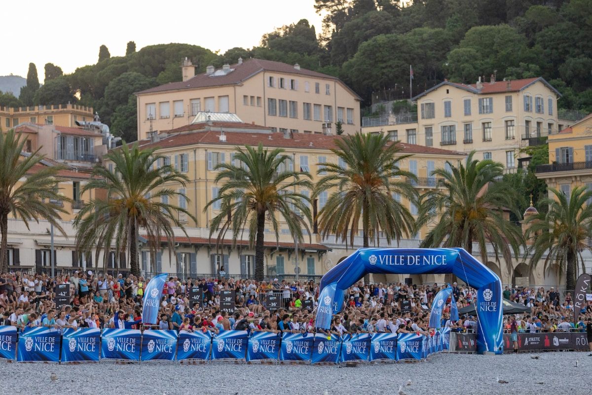 Die beeindruckende Kulisse des 70.3 Ironman in Nizza.