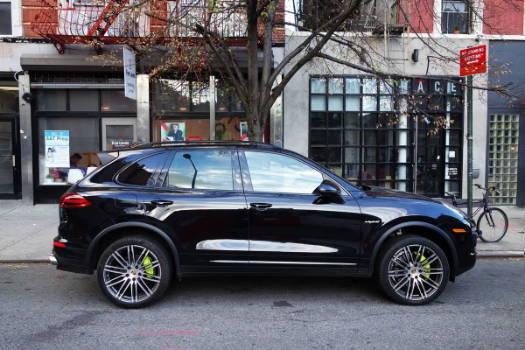 Porsche SUV Cayenne Sound Deadening