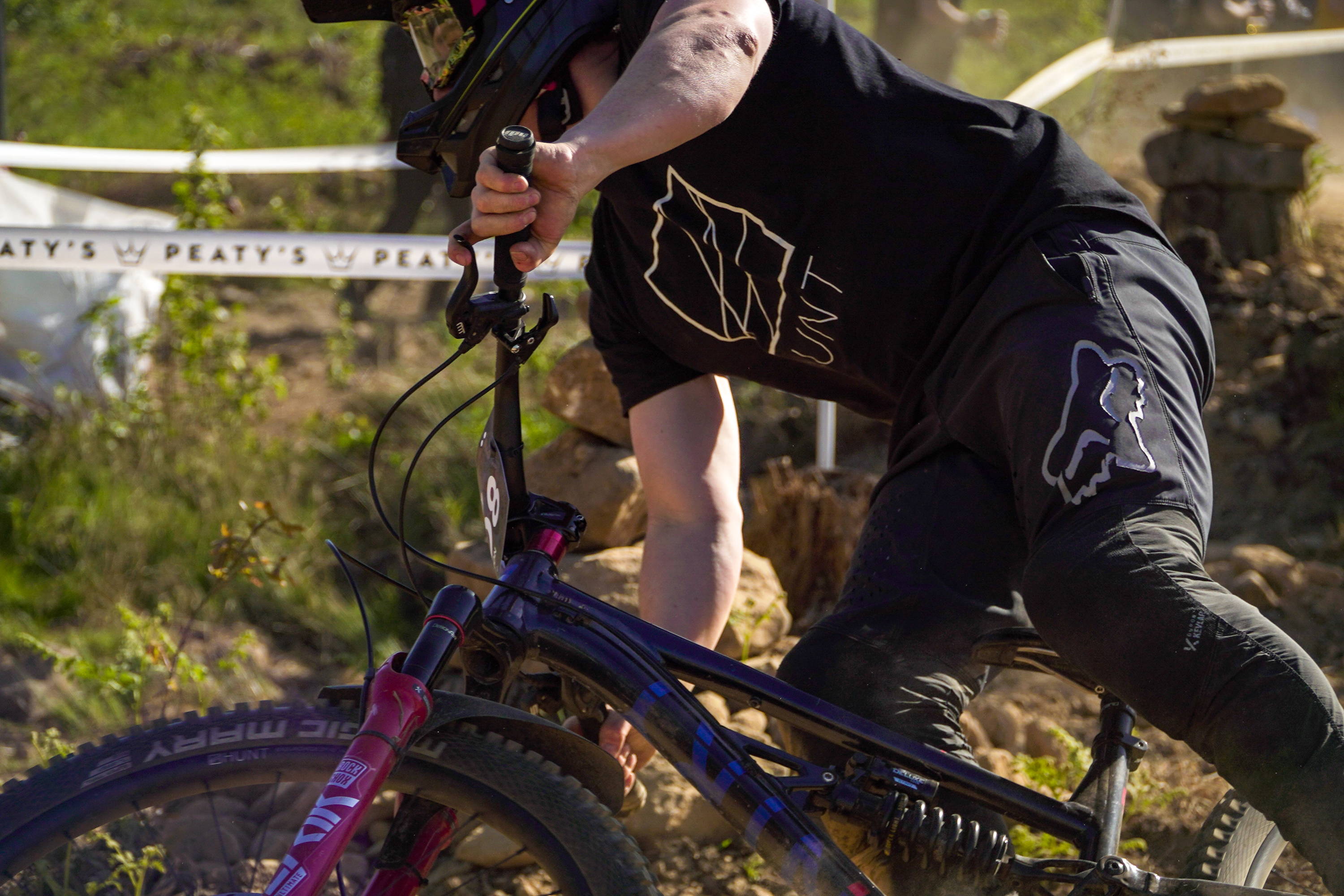 Ali, Hunt MTB rider, racing