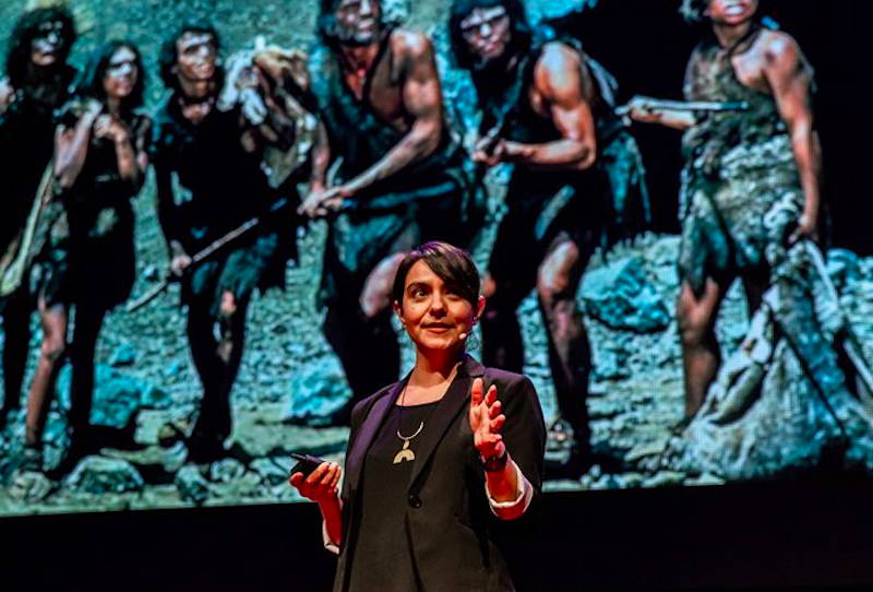 Paloma Medina Speaking