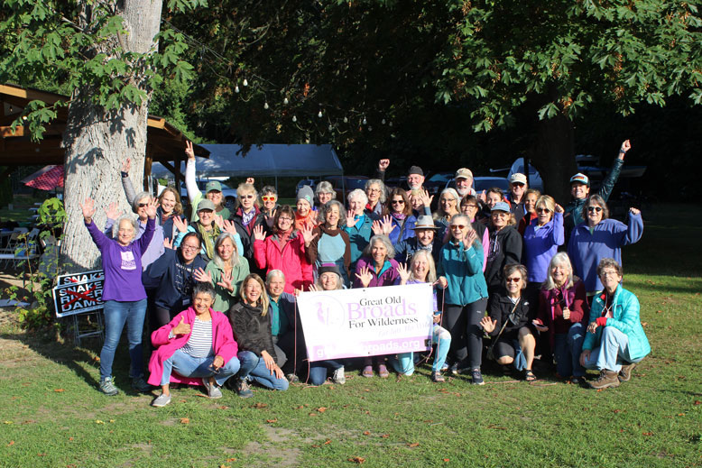 Group photo of the great old broads organization.