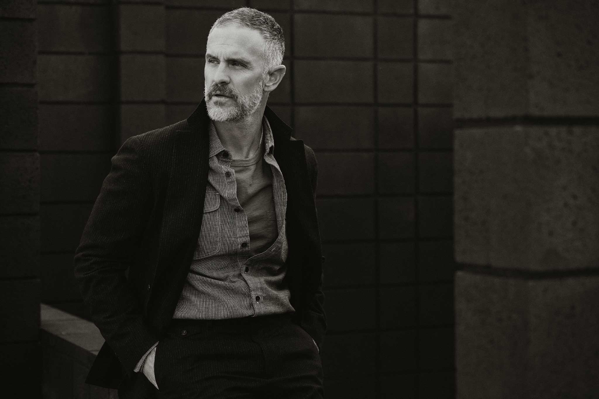 The Shelby Italian Wool Suit in Navy Chalk Stripe