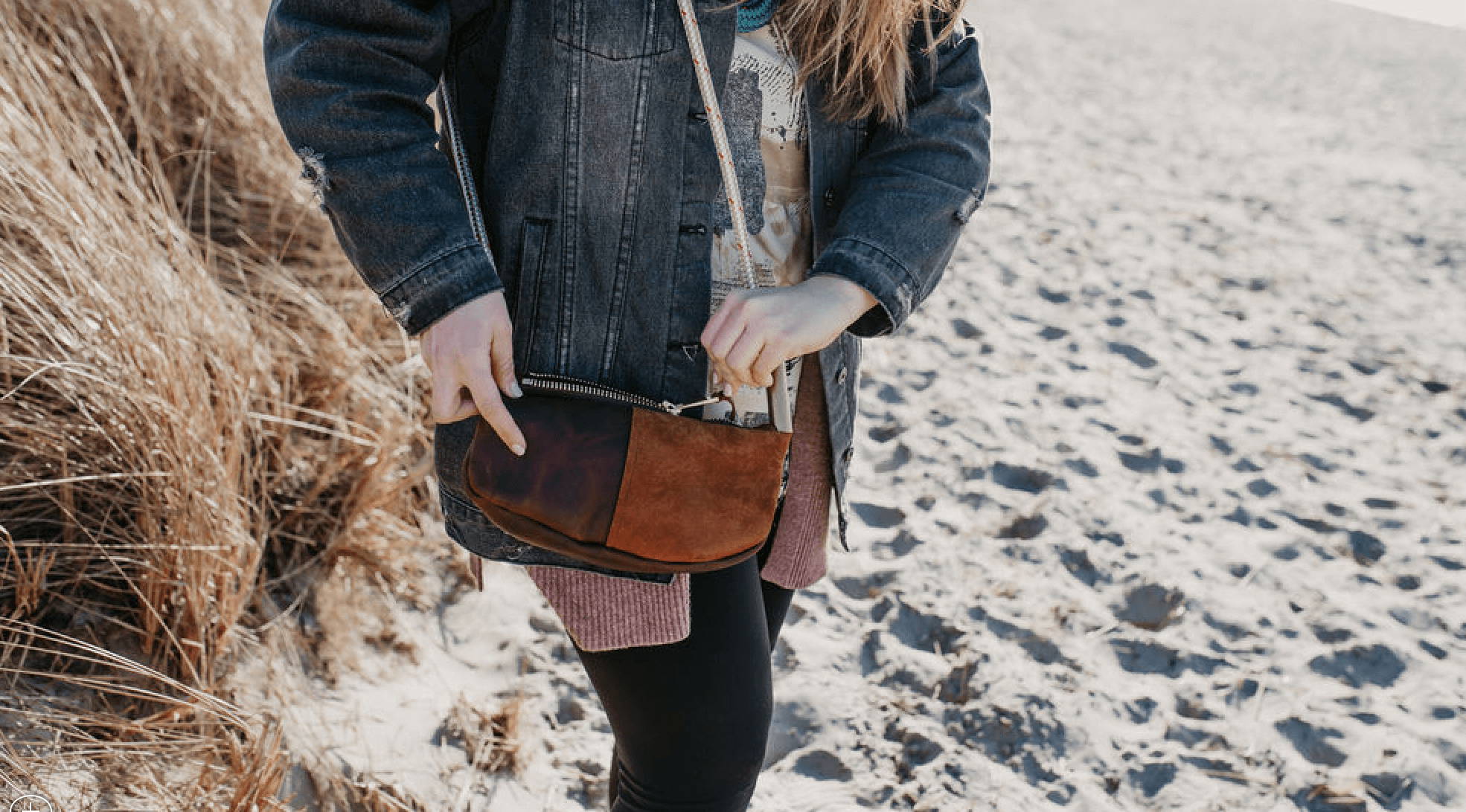 Brown leather zip crossbody with gold rope handle