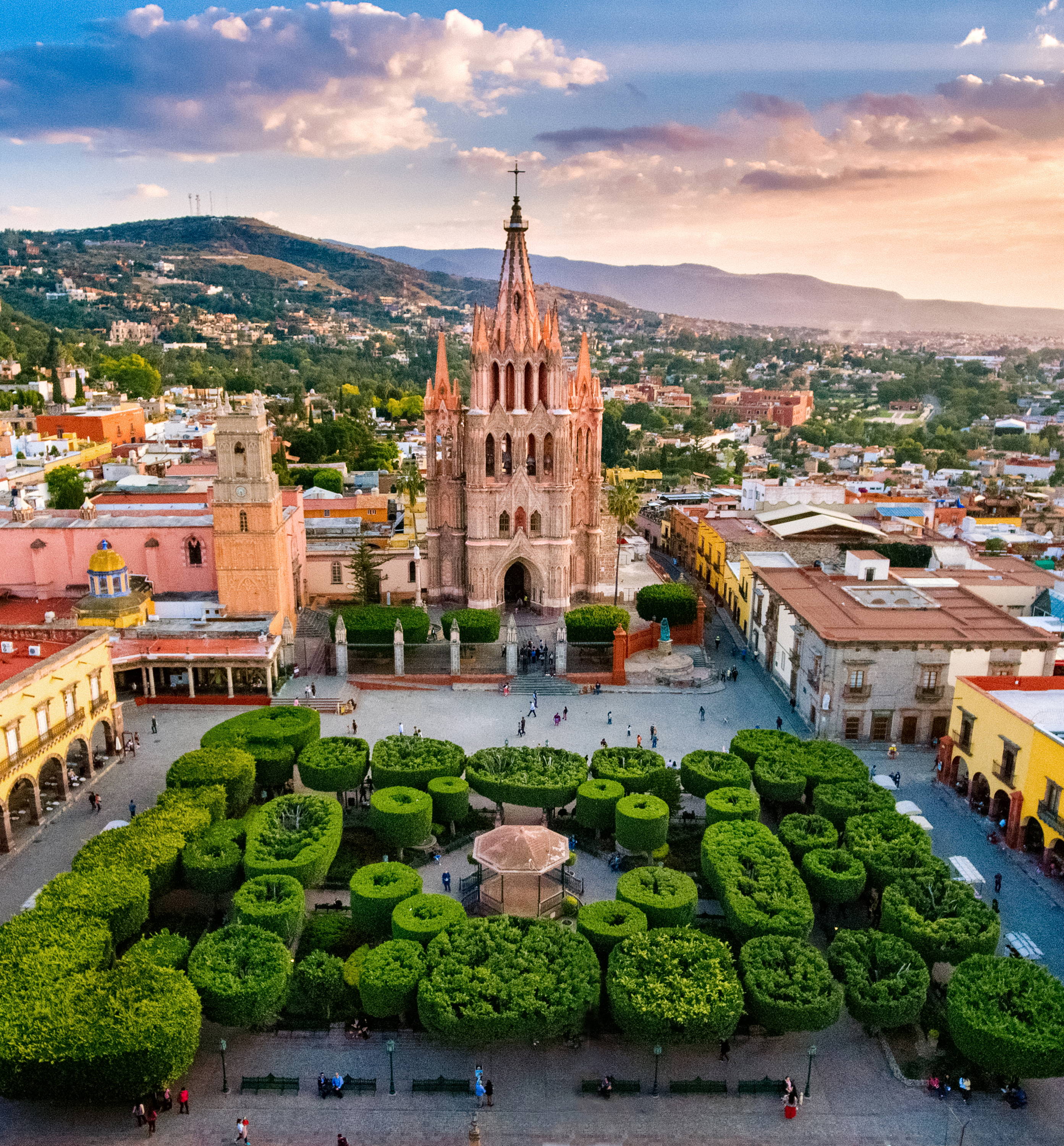 casa dragones in san miguel de allende, tourism, mexico