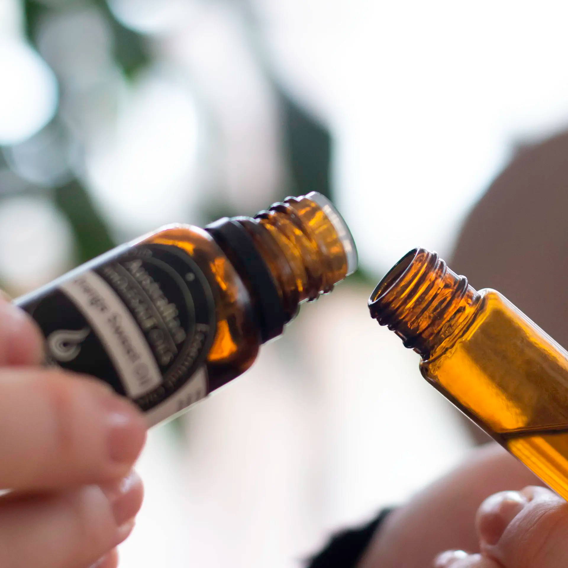 Essential oils for hay fever