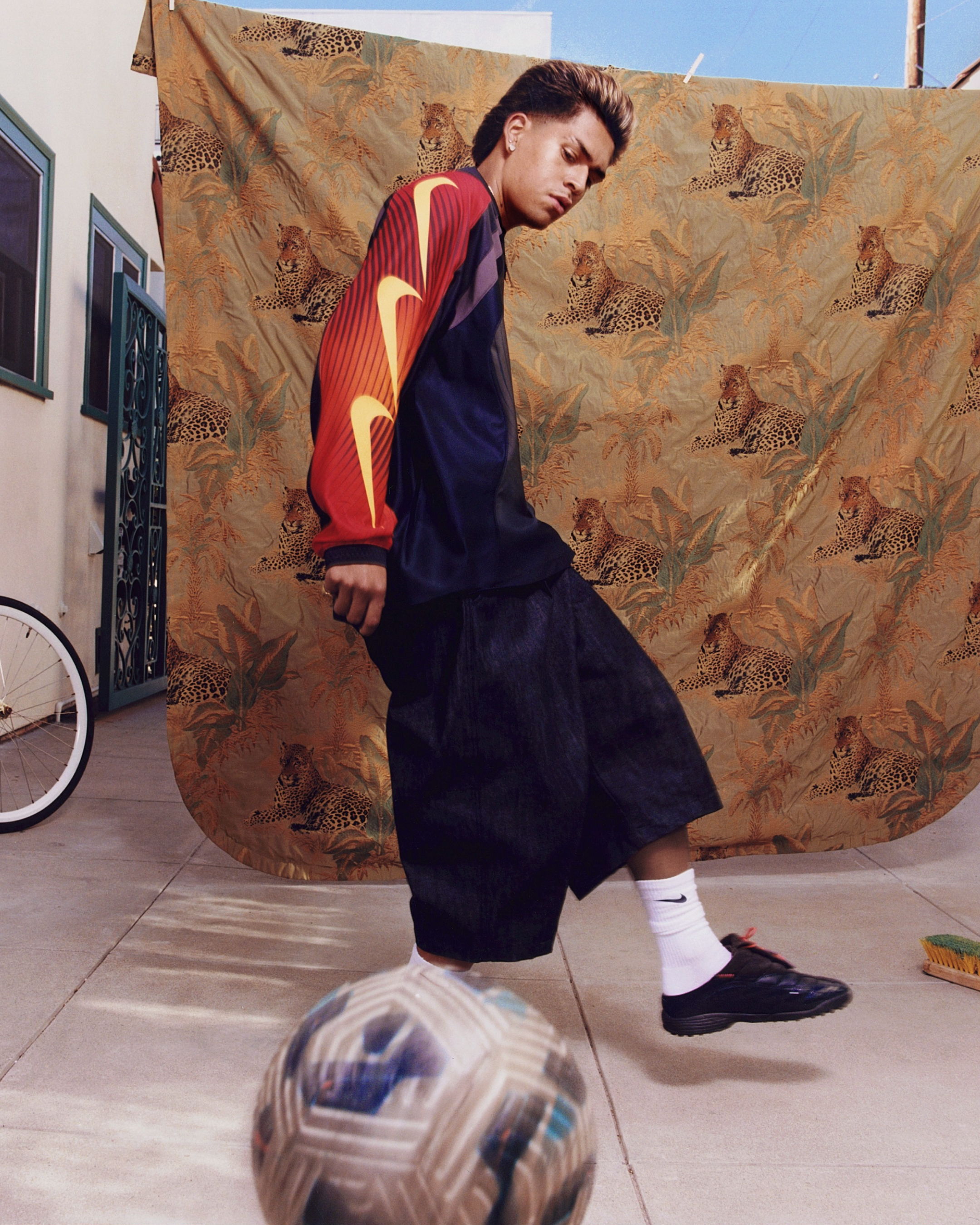 Features | Kids of Immigrants x Nike T90 Mule｜【公式通販 UNION