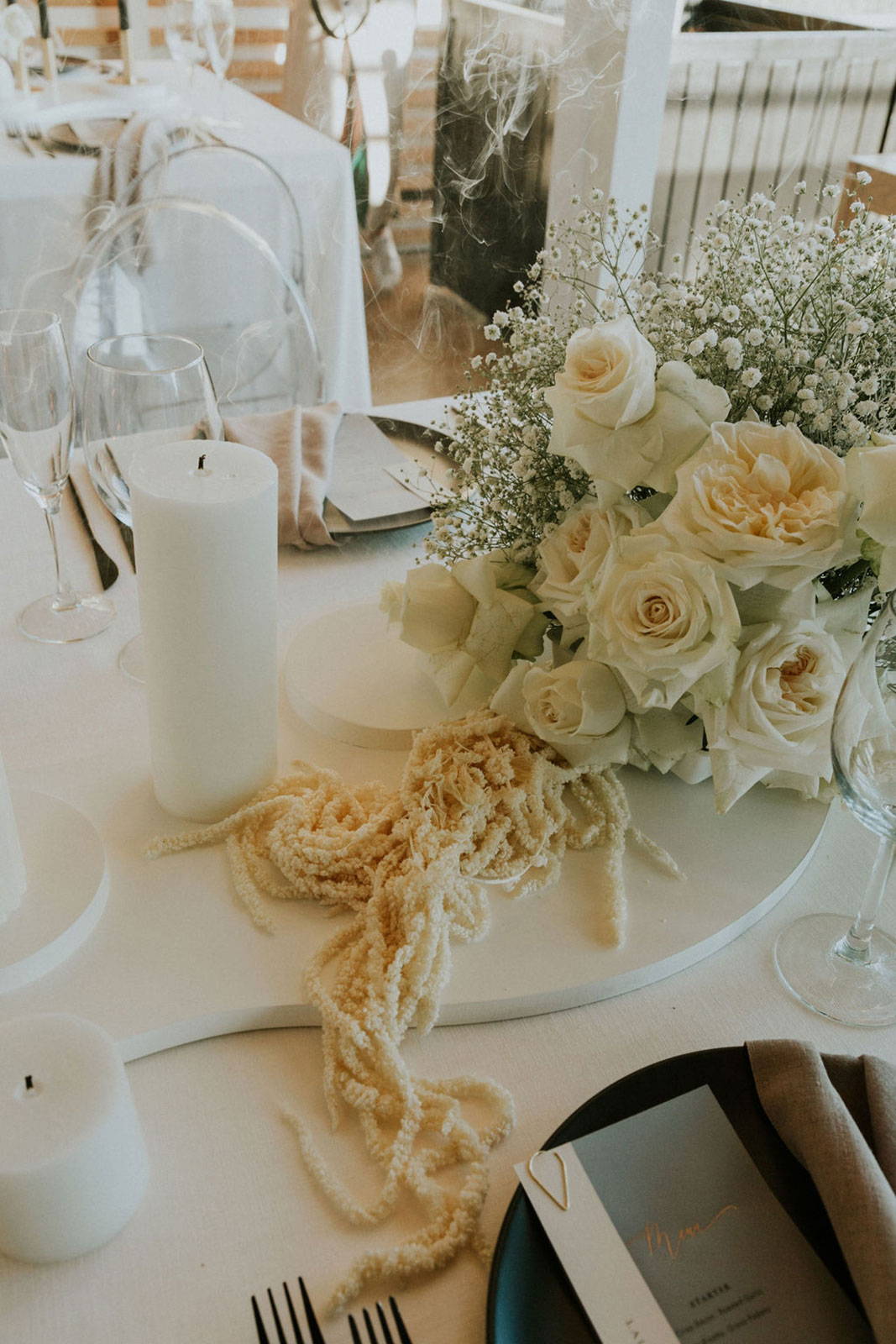 Wedding table layout with bouquet