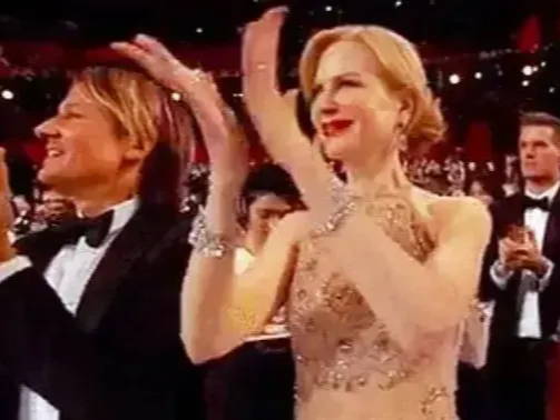 Nicole Kidman clapping