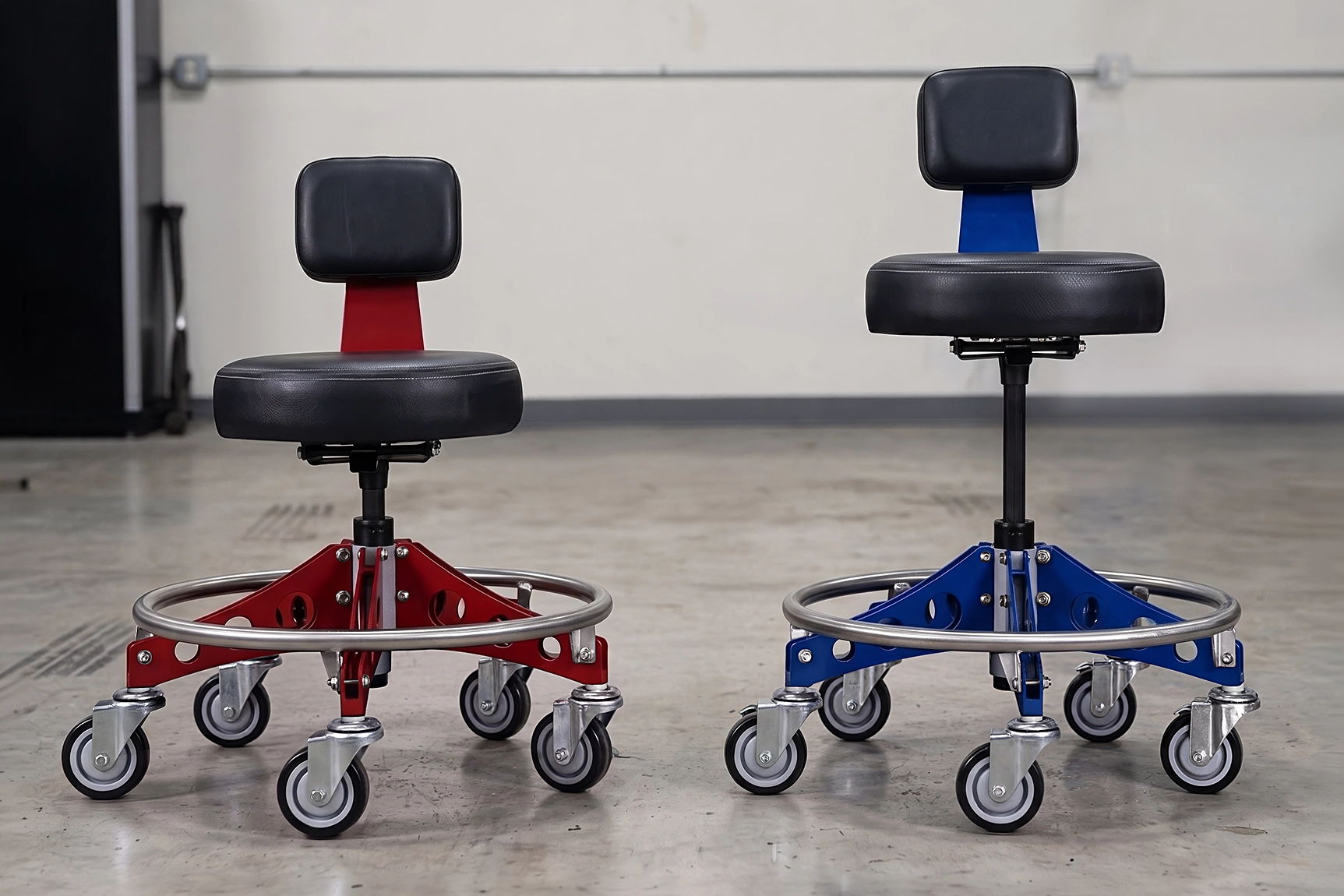 RYFA GT SHOP STOOL