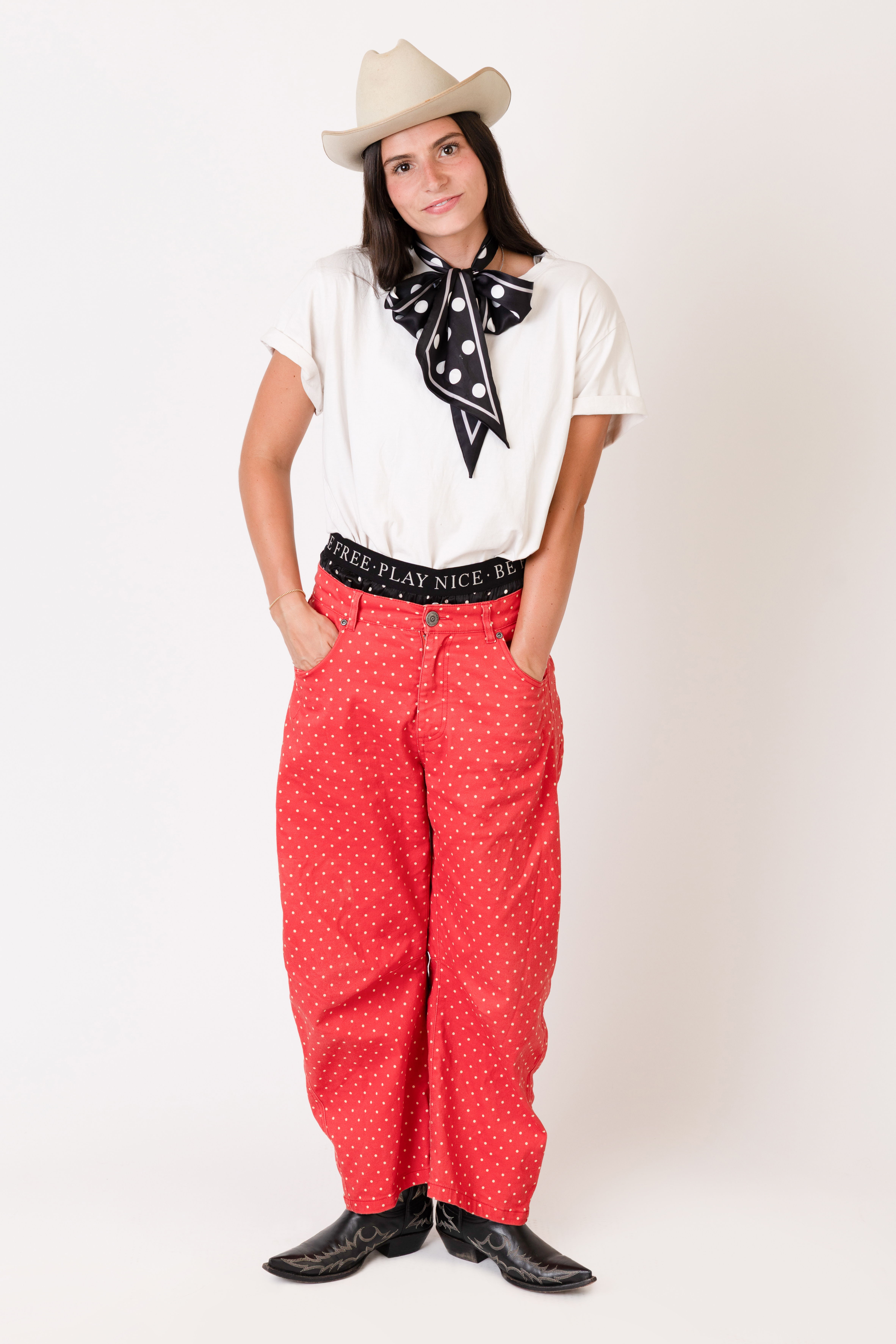JENNA HENDERSON: Spew Short, Peggy Barrel Pant