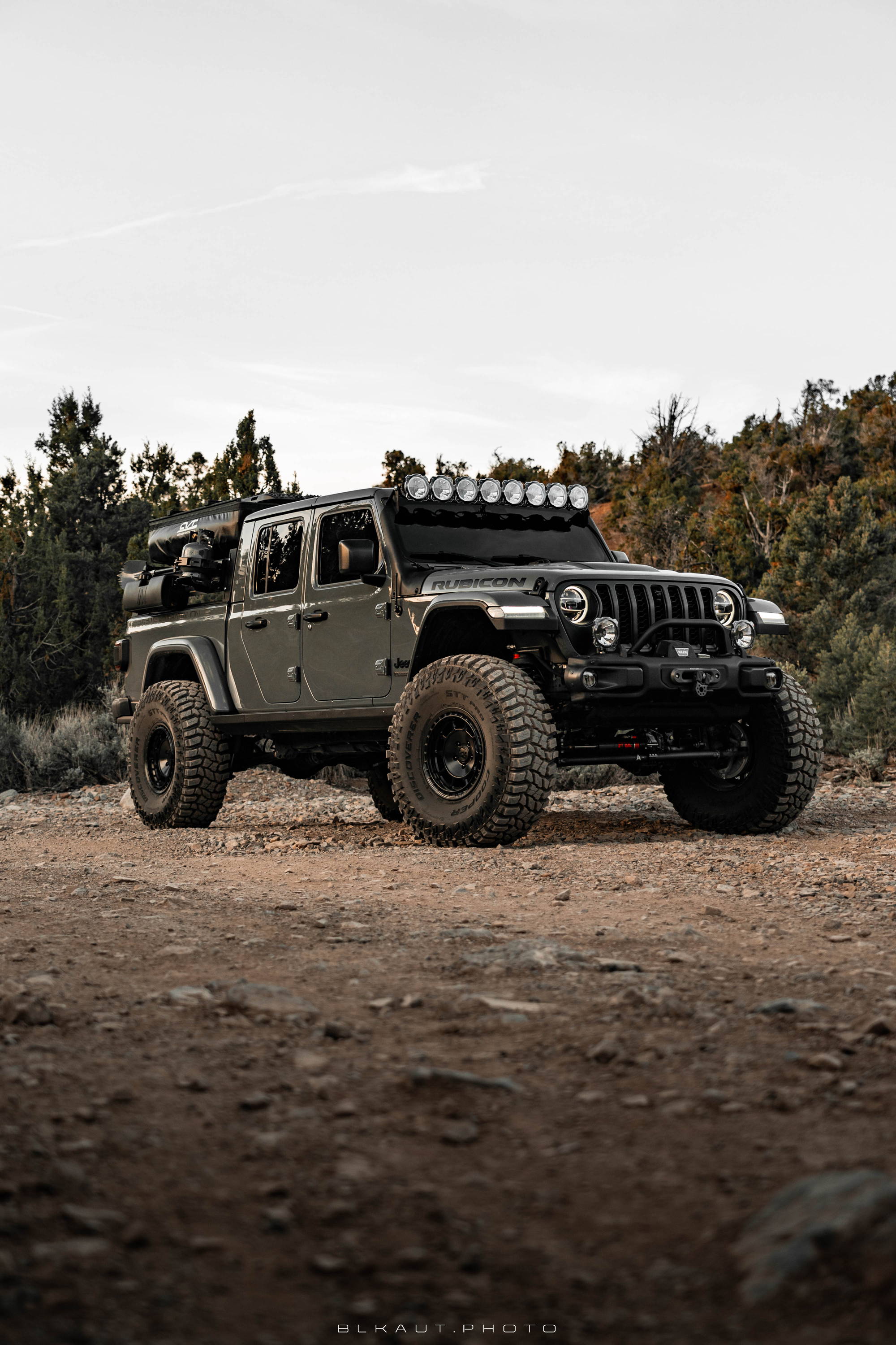 Jeep Gladiator Rubicon fitted with black fifteen52 off-road wheels