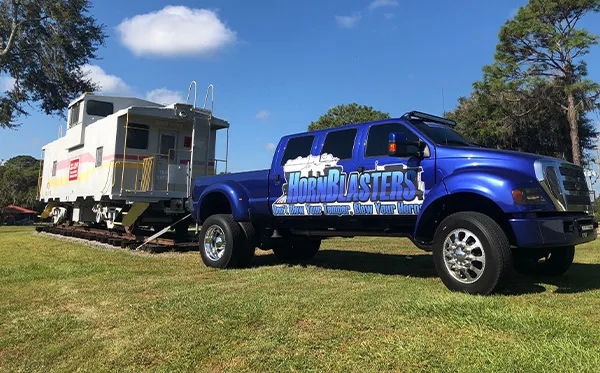 HornBlasters Custom Six-Door 2006 Ford F650 Show Truck