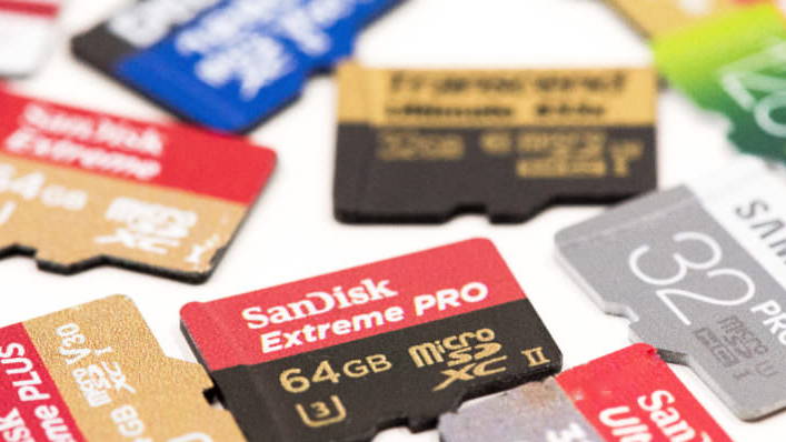 The 2 Best microSD Cards for 2024