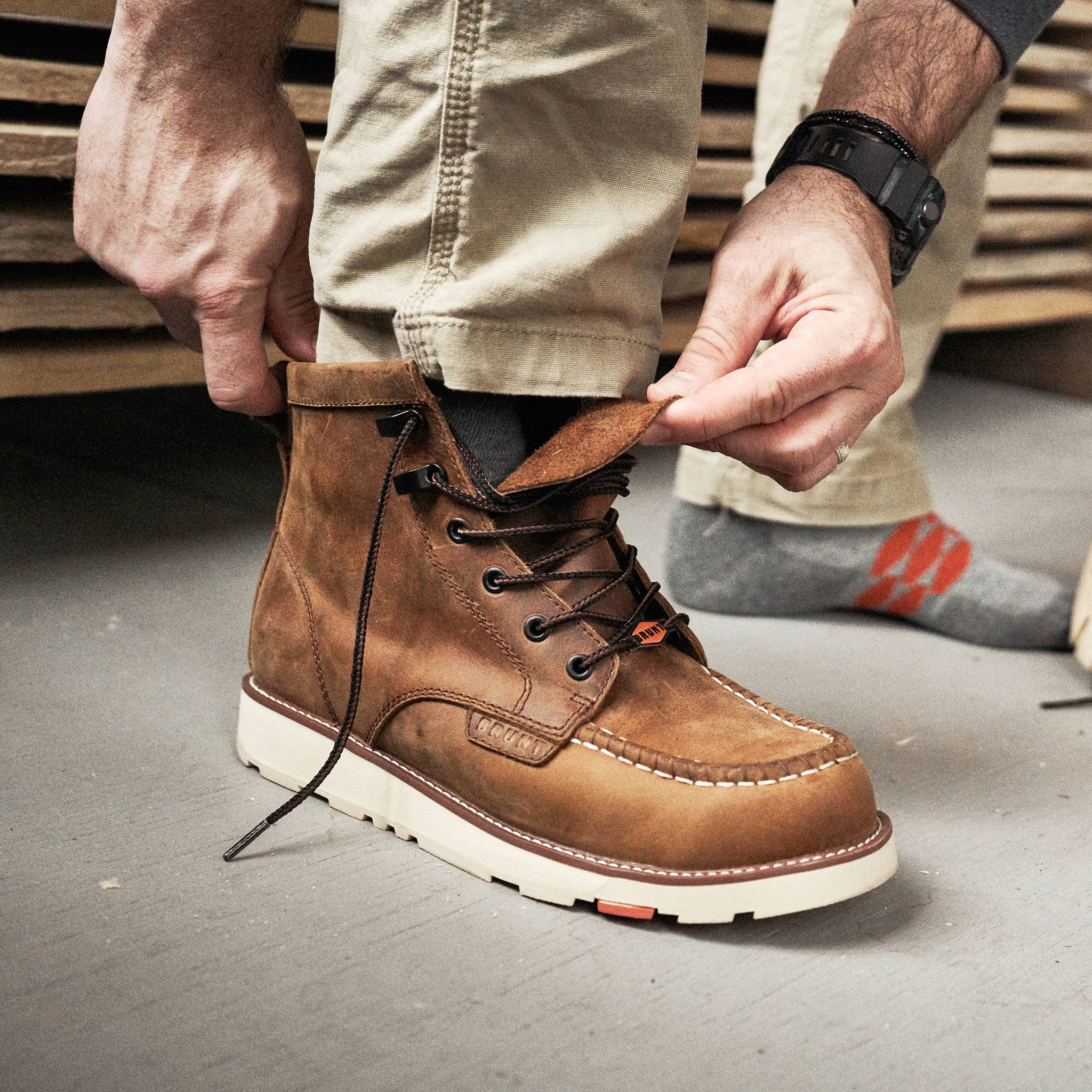 How to Waterproof Your Construction Boots for Protection - IronPros