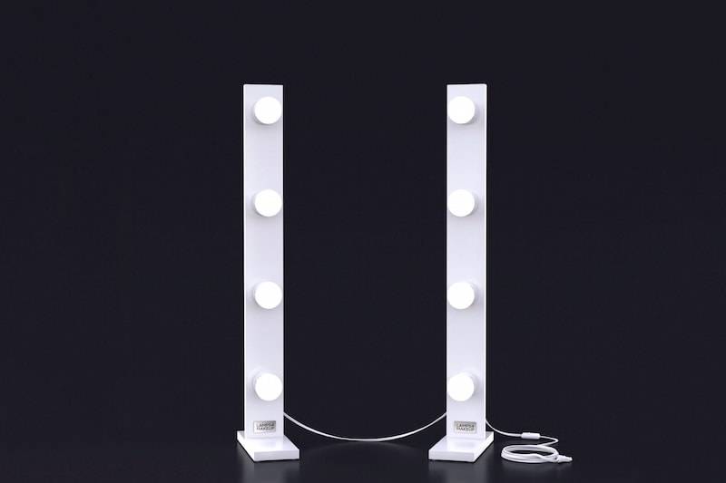 Basic 4+$ lamps4makeup