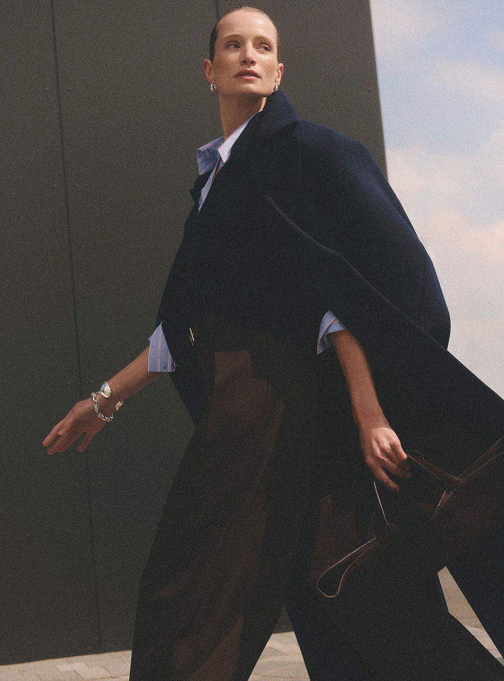 Model wearing Savi Coat