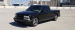 Black Chevrolet S10 rooftop view thumbnail
