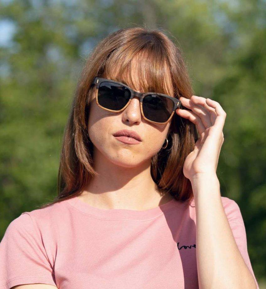 Woman with heart shaped face wearing Oxford, Square Wooden Sunglasses 