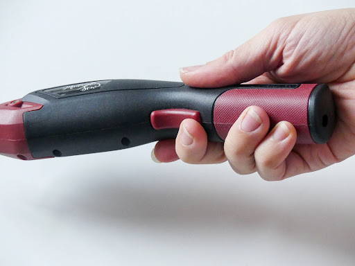 Discover The Electric Fabric Scissors 