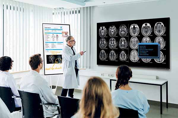 Healthcare AV installation by Creation Networks