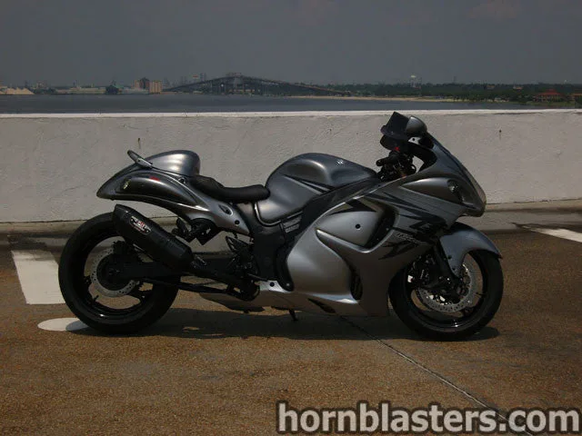 Alternate front angle Del's 2009 Hayabusa fairing intake and headlight area with compact electric horn install context photo 4
