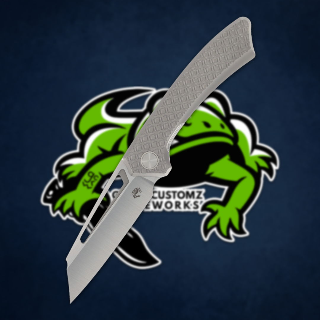 A knife displayed over a green and black lizard-themed logo.