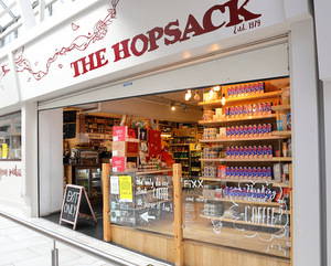 Fotografia da frente da loja the hopsack, em Dublin
