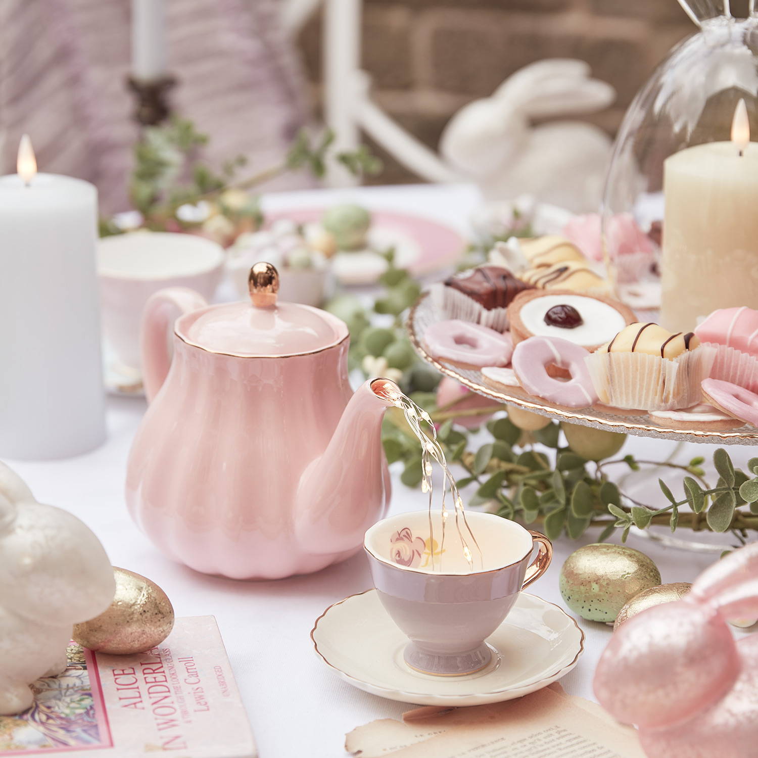 Décorations pour un gouter de pâques en extérieur.