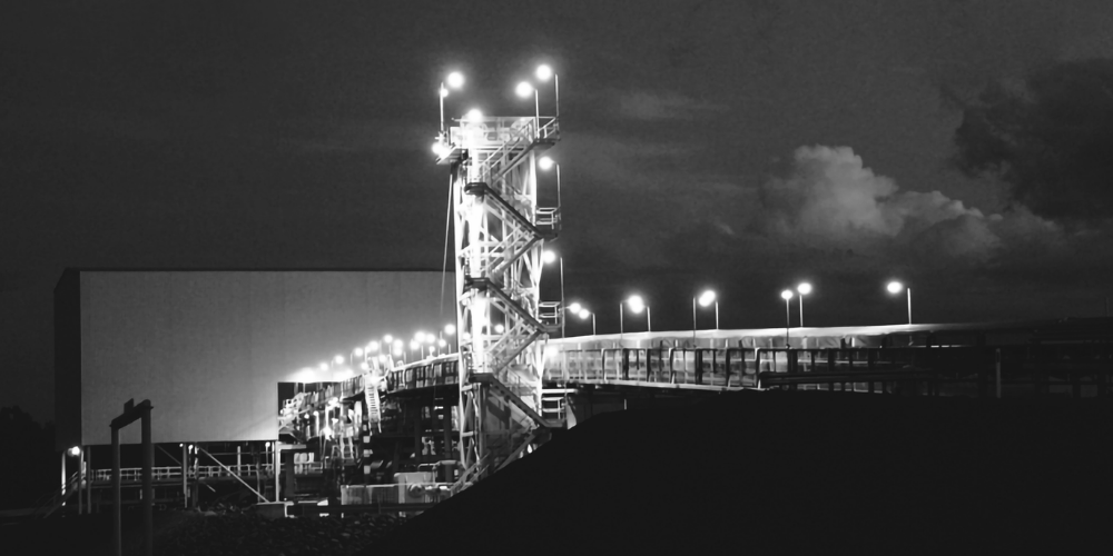 Conveyor walkway LED lighting