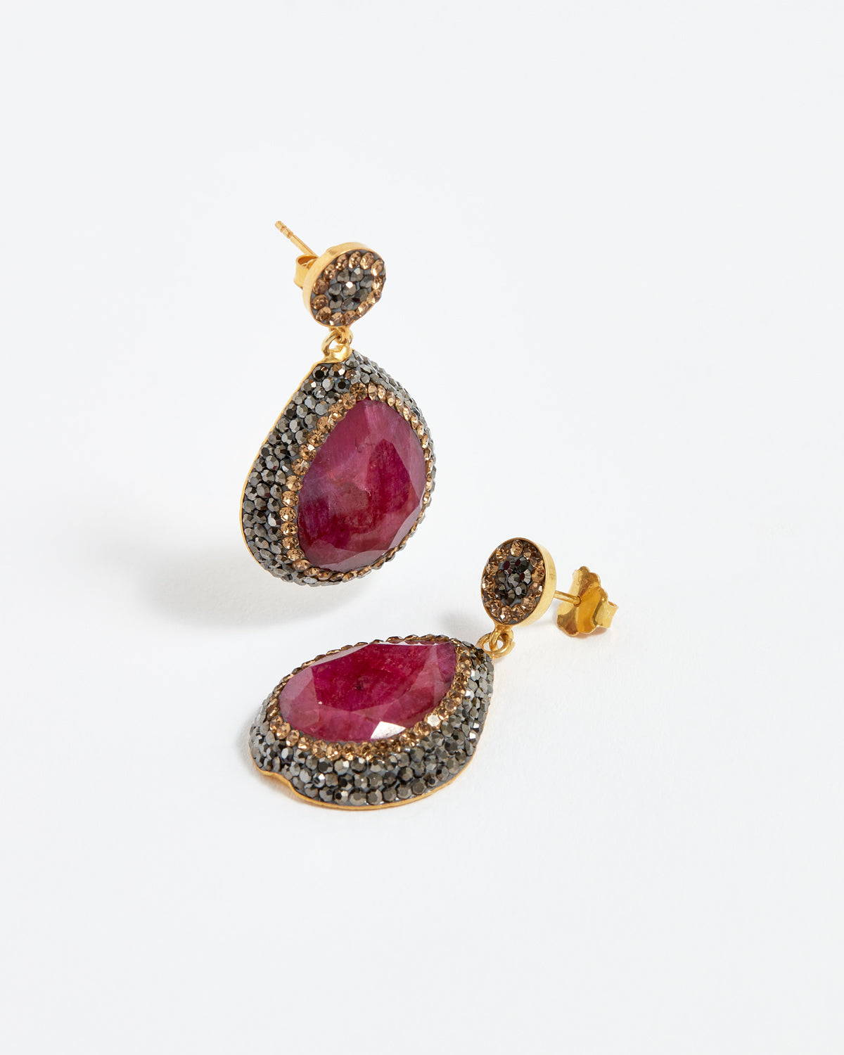 Soru Jewellery elegant 18ct gold plated solid silver, rubies and multifaceted crystals
