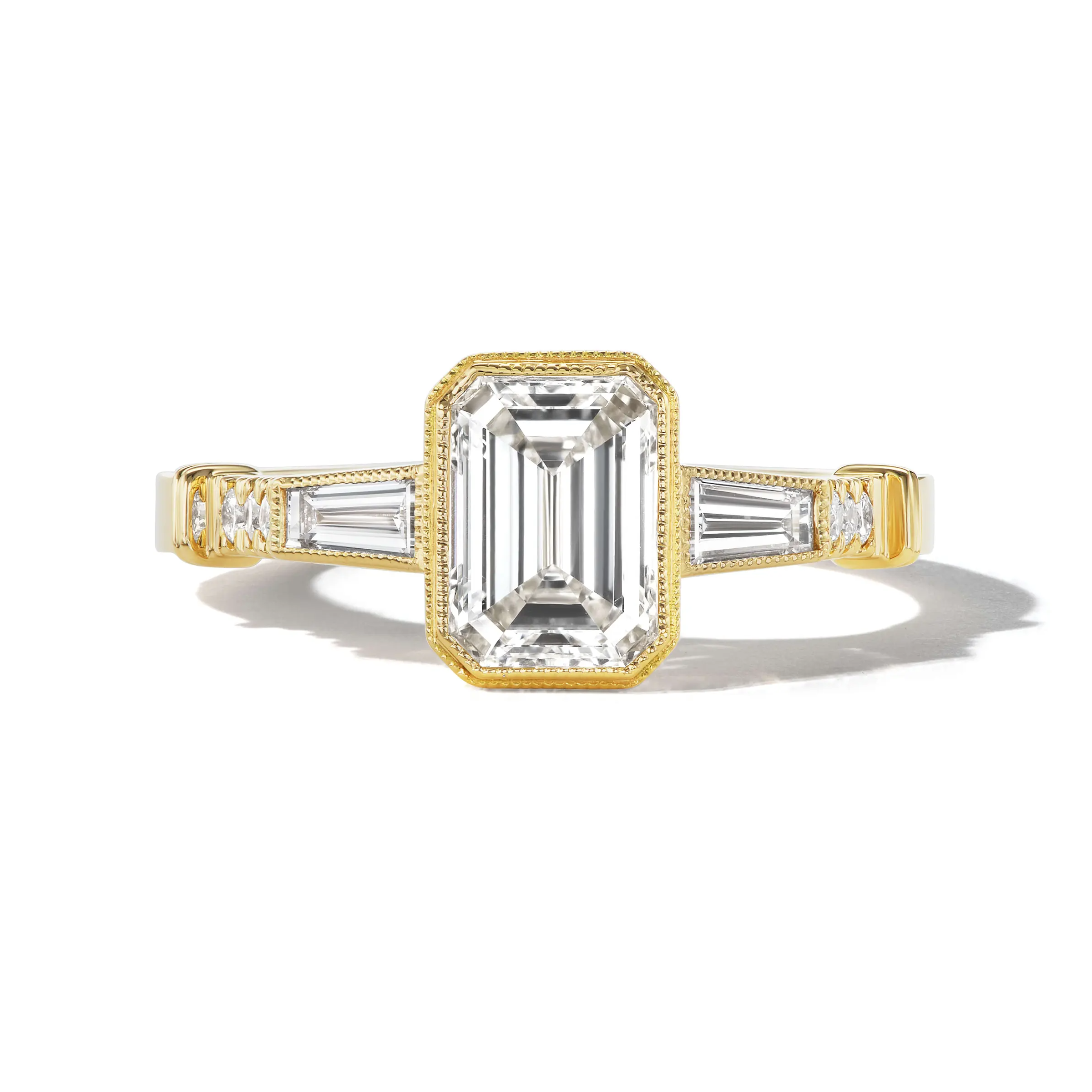 custom-emerald-cut-diamond-engagement-ring