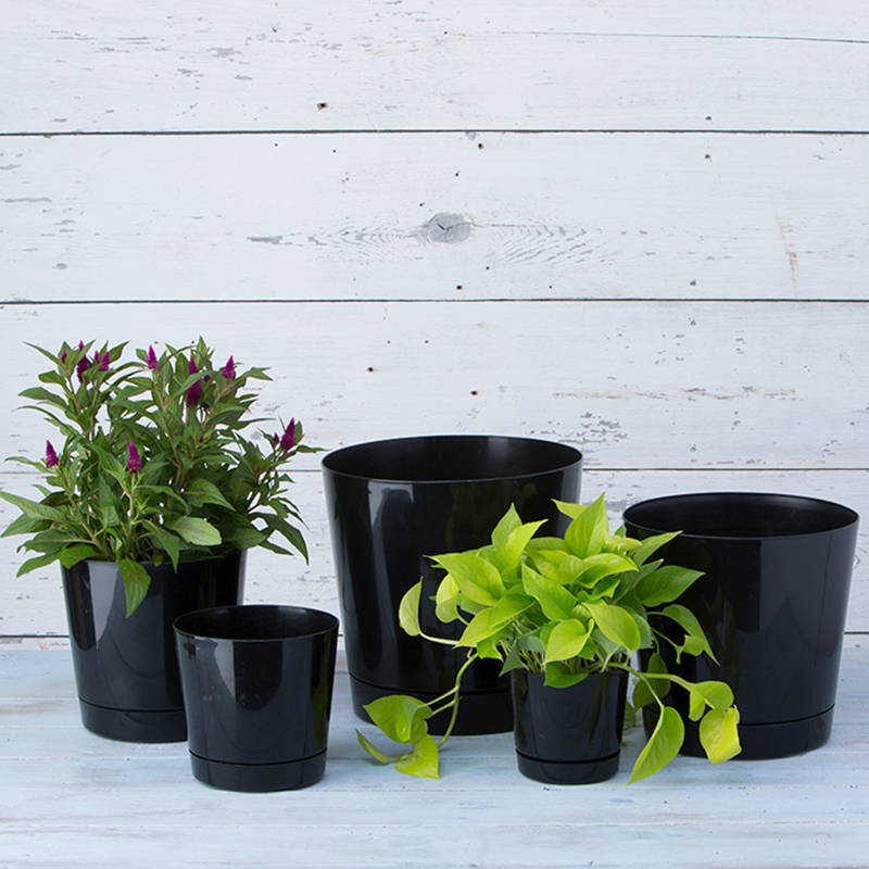 All black sizes of our full depth cylinder pots