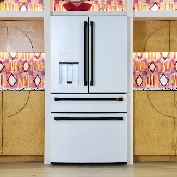Smart 4-Door French-Door Refrigerator in Matt White