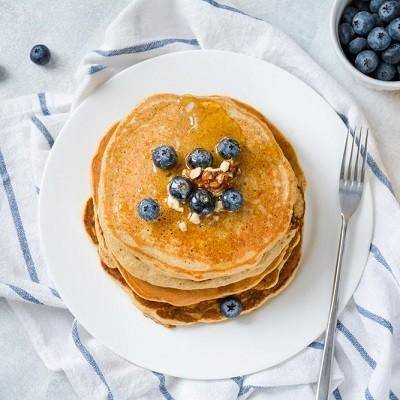 Protein Pancakes mit Blaubeeren