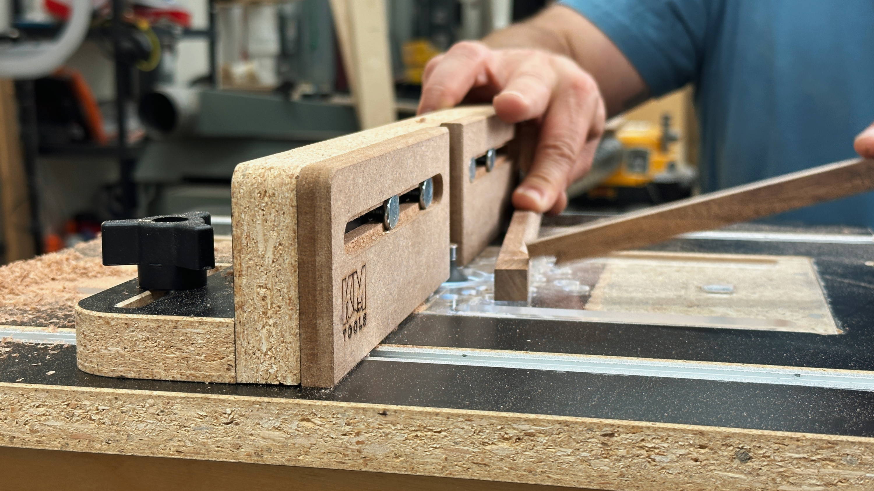 cutting a dowel on a router table