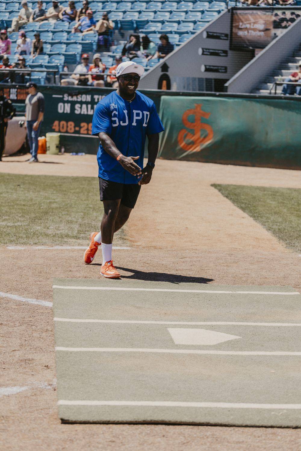 49ers vs SJPD Community Kickball & Home Run Derby 1