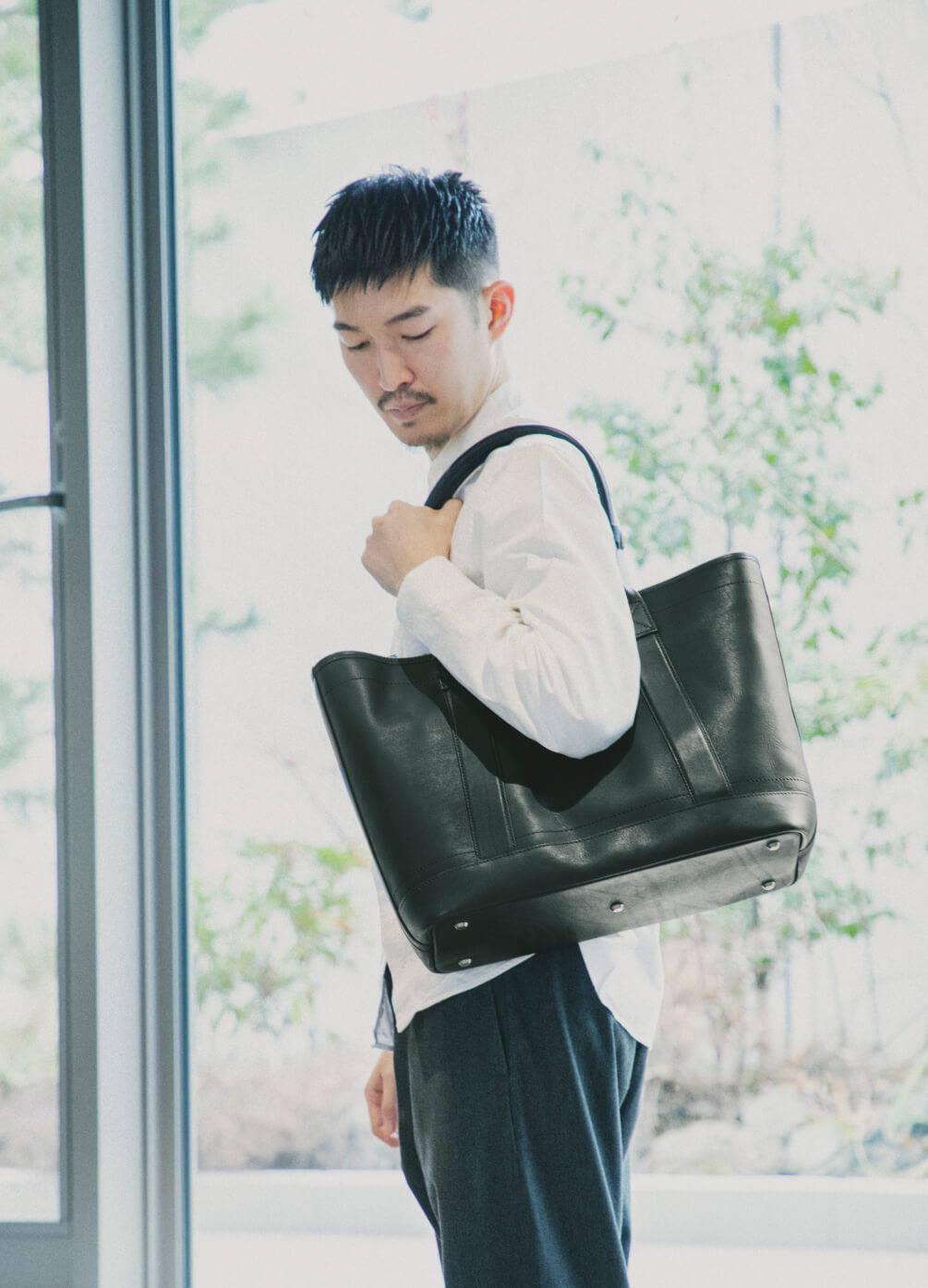 ともちん様 土屋鞄 アルマスバッファロー トートバッグと財布 ともちん様 土屋鞄 アルマスバッファロー トートバッグと財布