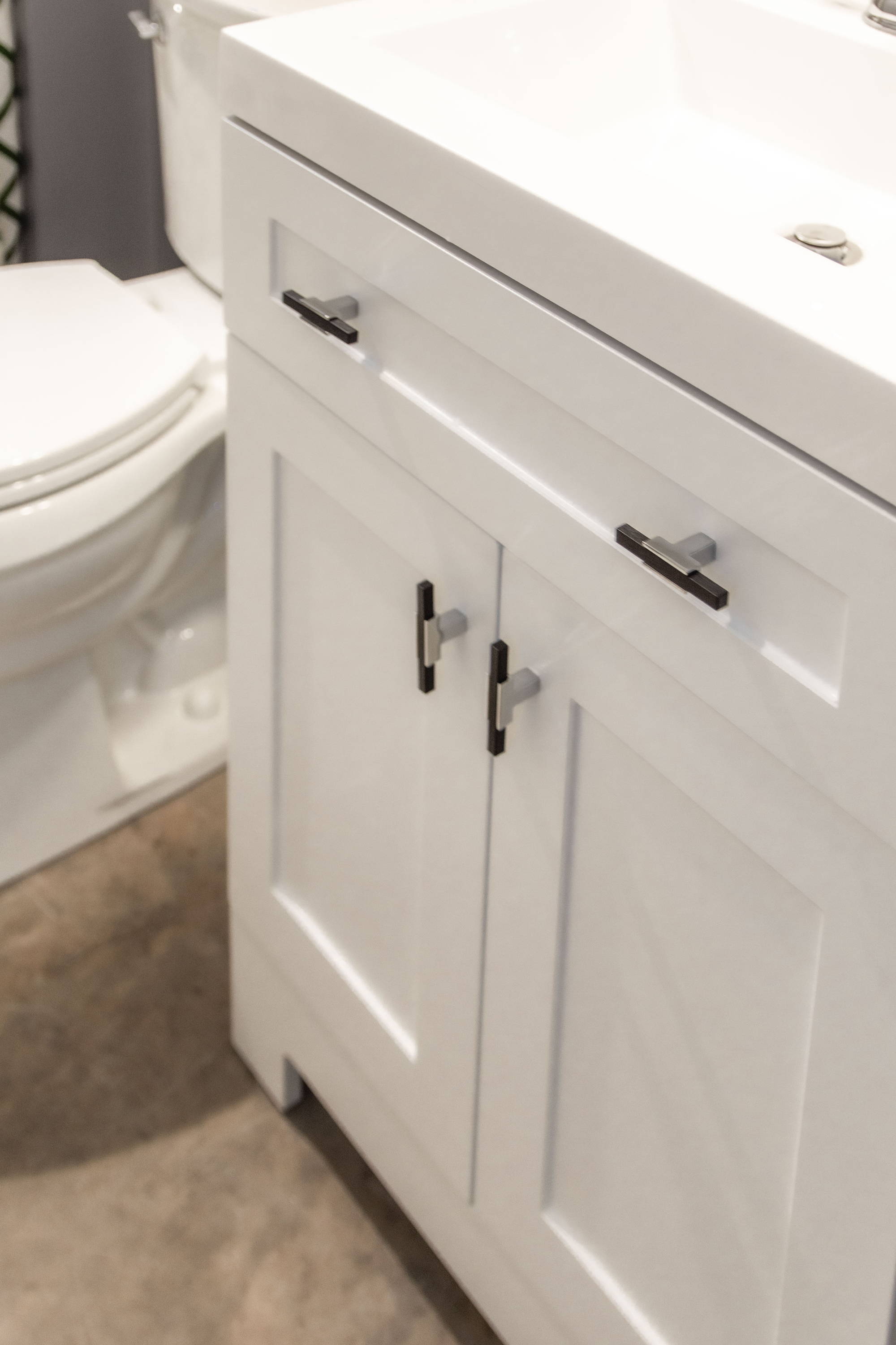 Bathroom renovation reveal, small shower to bathtub conversion, grey bathroom design, slate tile shower, Atlanta interior designer Kevin Francis Design #bathroom #smallbathroom #bathroomdesign #bathroomrenovation