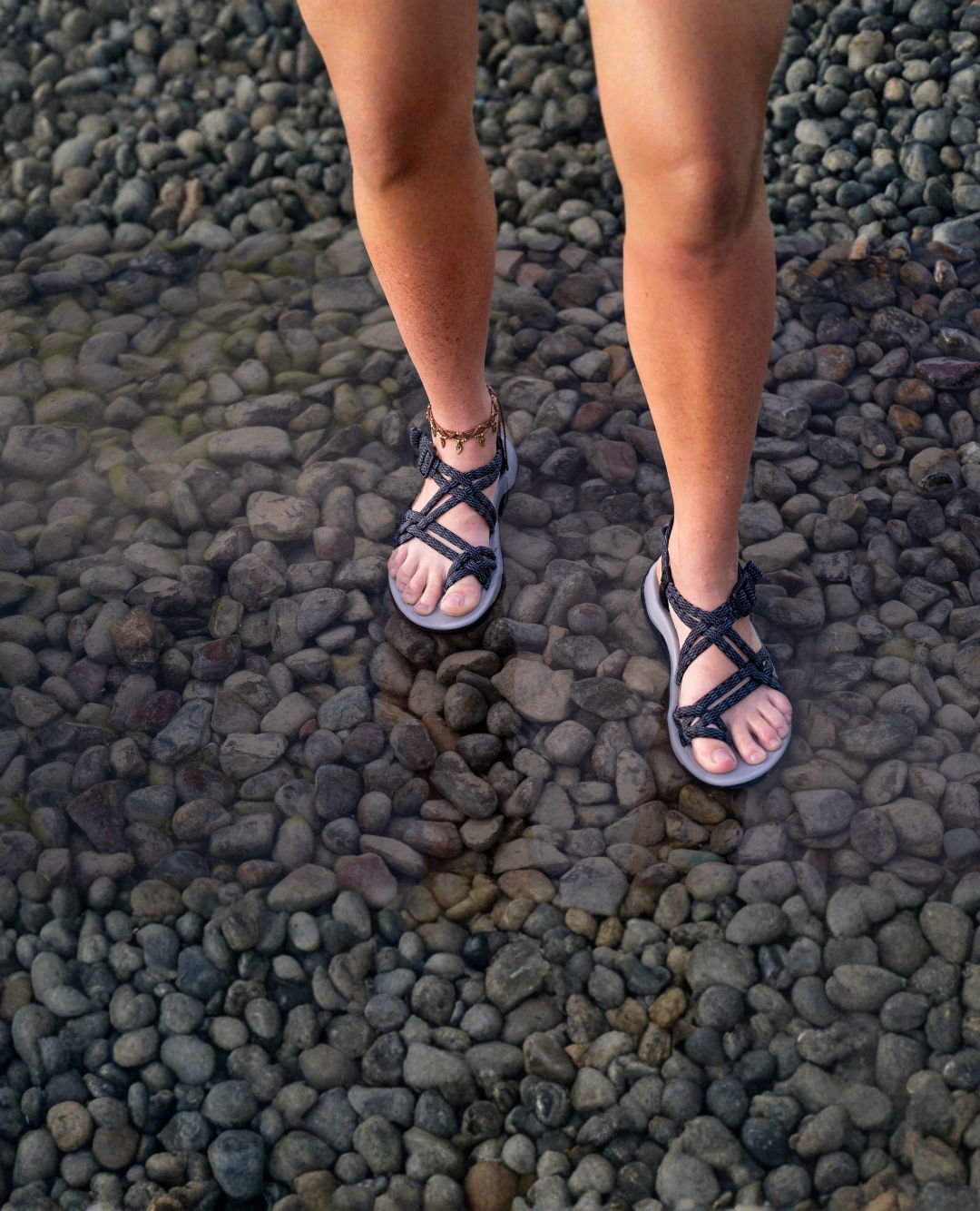 woman wearing Siena sandal