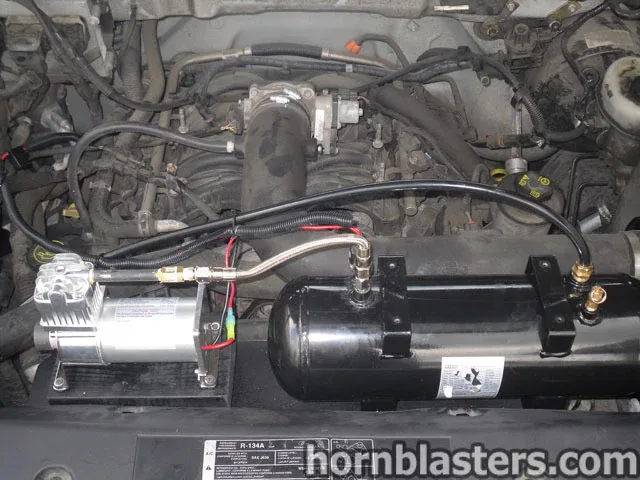 Igor's 2005 Ford F150 Train Horn Install