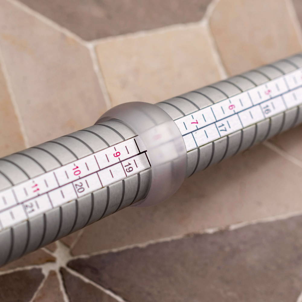 Custom ring sizer on a mandrel