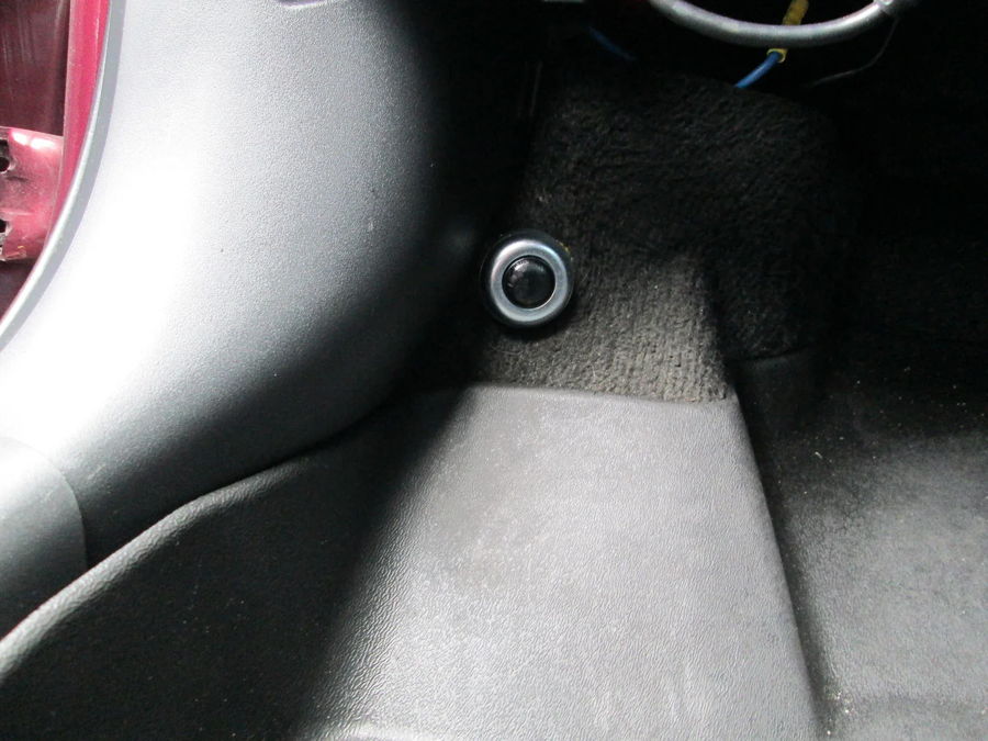 Chrome bezel push button footwell kick panel horn activation Frank's 2010 Toyota Yaris Shocker XL gallery photo 5