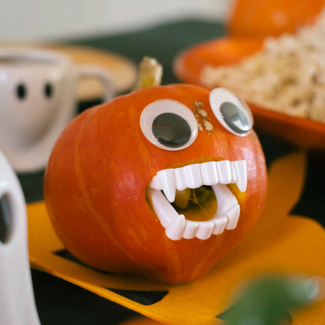 Halloween DIY Draculan Kurpitsat