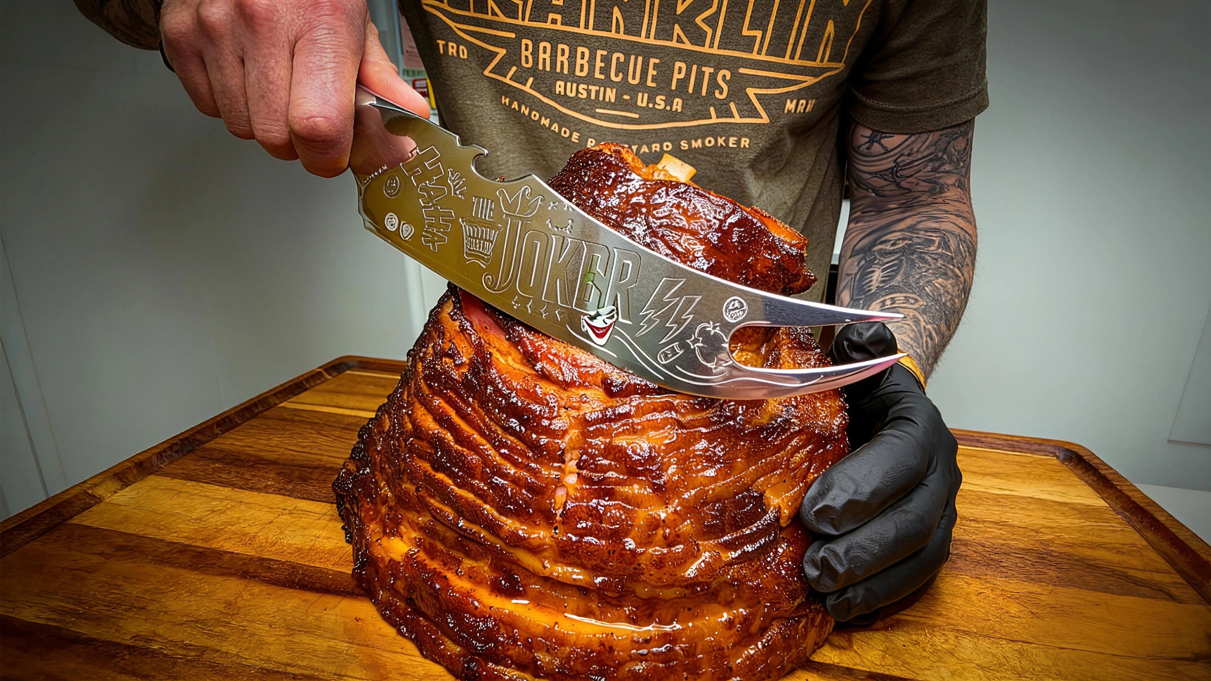 Holiday Smoked Ham、Ham、Double-Smoked、Festive Showstopper、Holiday Gathering