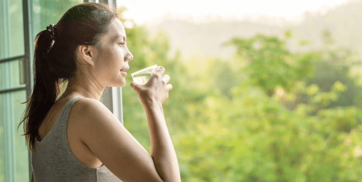 Las lámparas ultravioleta ayudan a purificar el agua