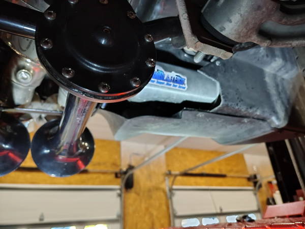Close-up of Shocker XL bells under a 2007 Chevy Corvette