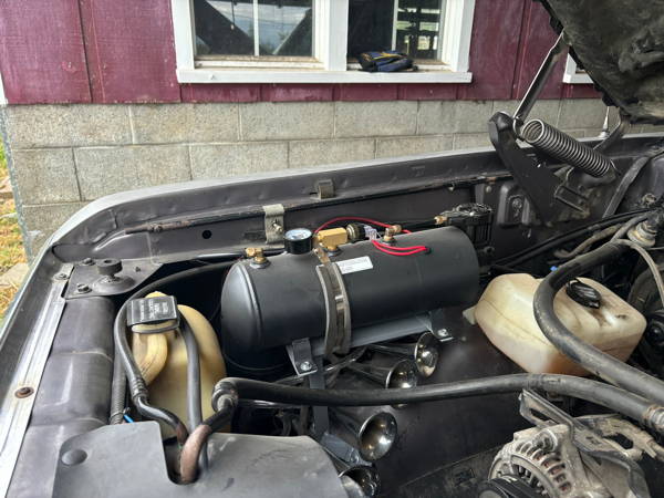 1989 Dodge RAM Charger train horn install detail