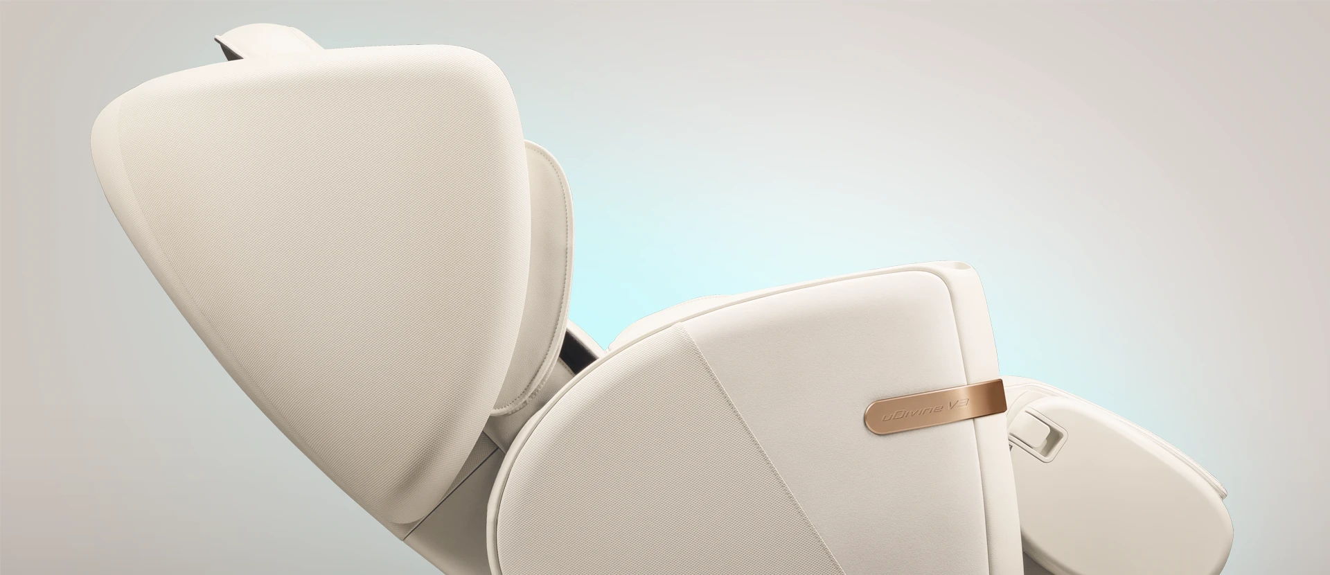 uDivine-V3-Massage-Chair-Side-Recline