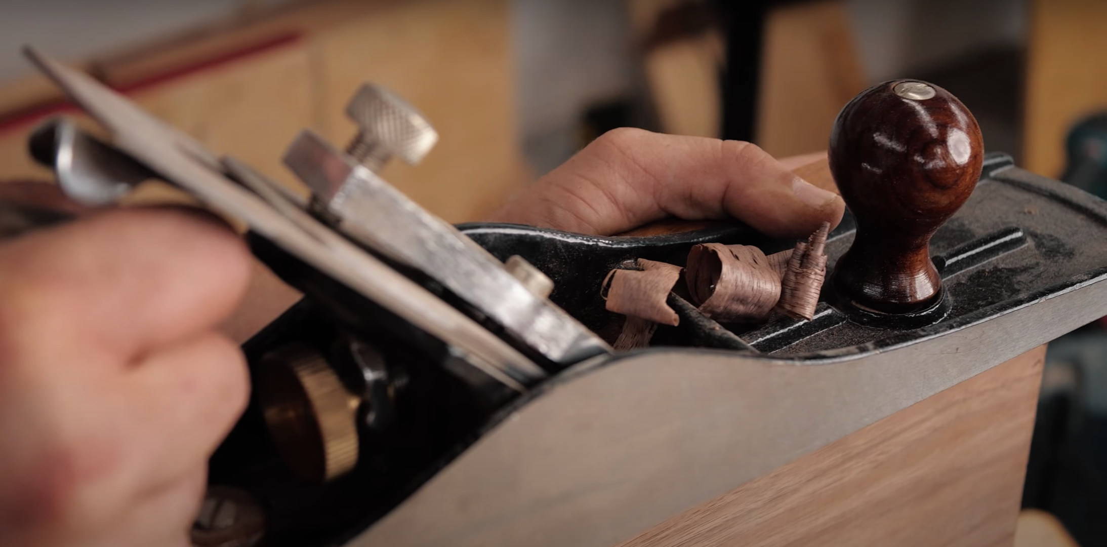 Edge jointing a board with a hand plane